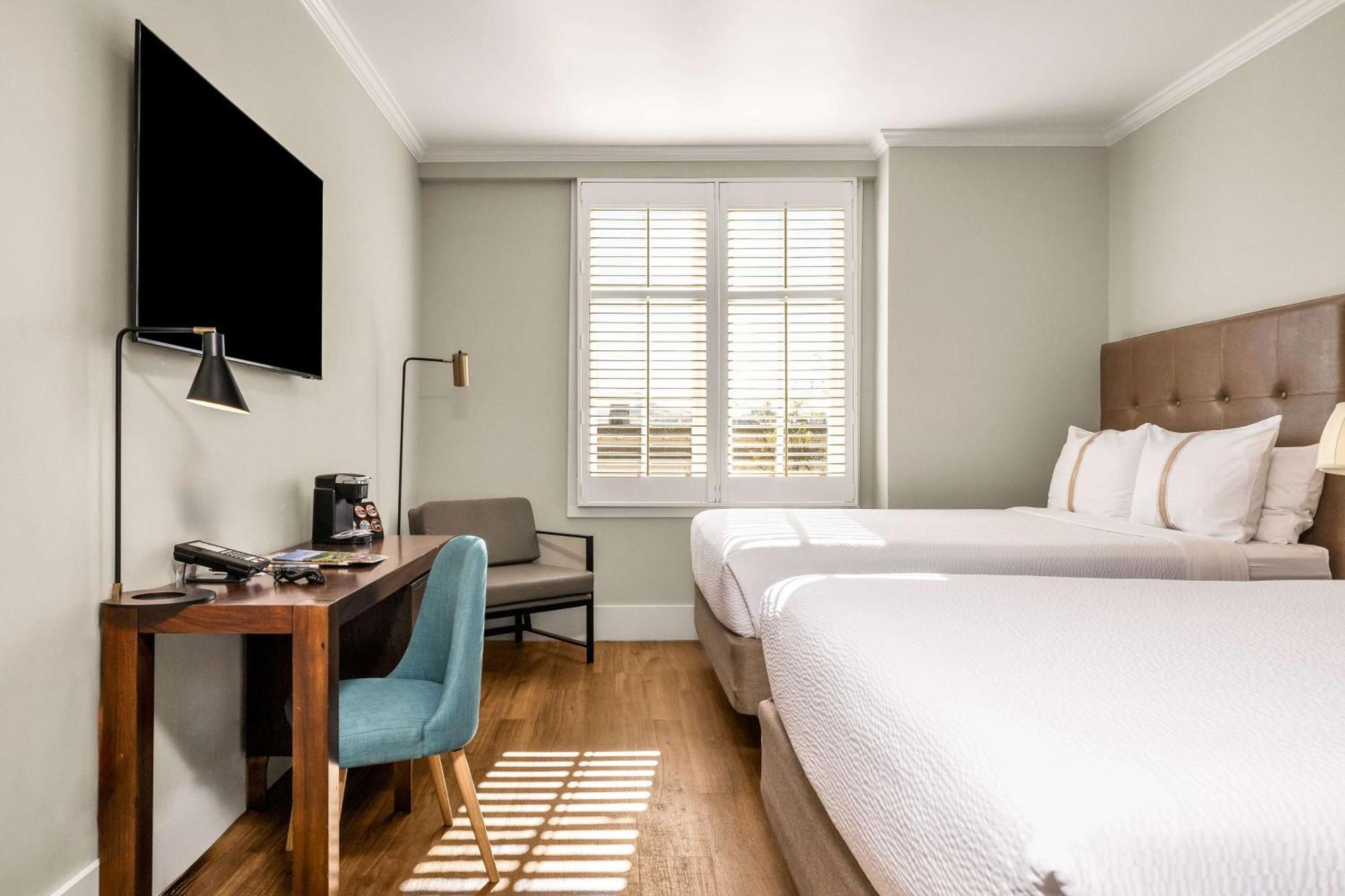 Hotel Petaluma, Tapestry Collection By Hilton Exterior photo
