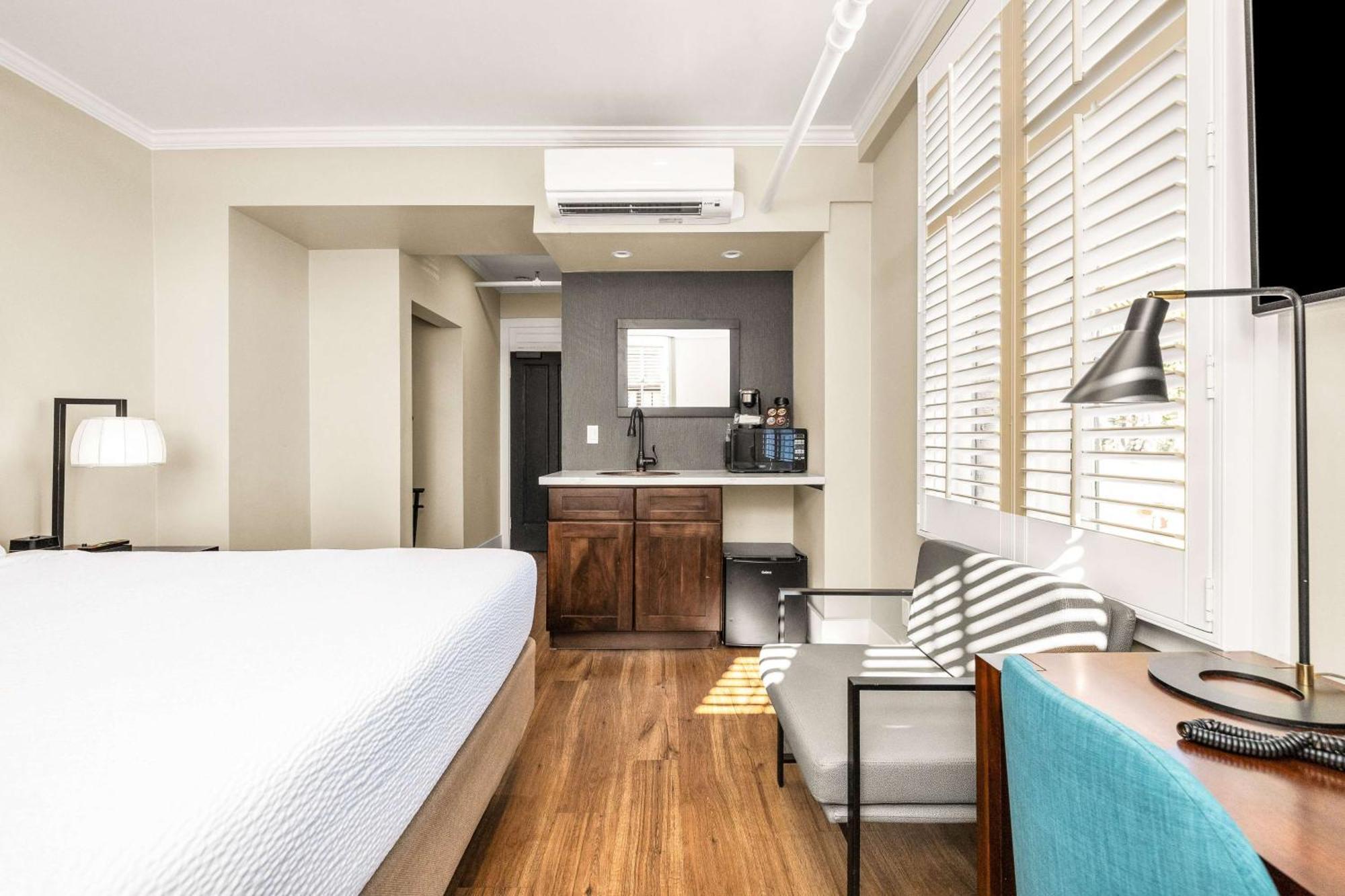 Hotel Petaluma, Tapestry Collection By Hilton Exterior photo